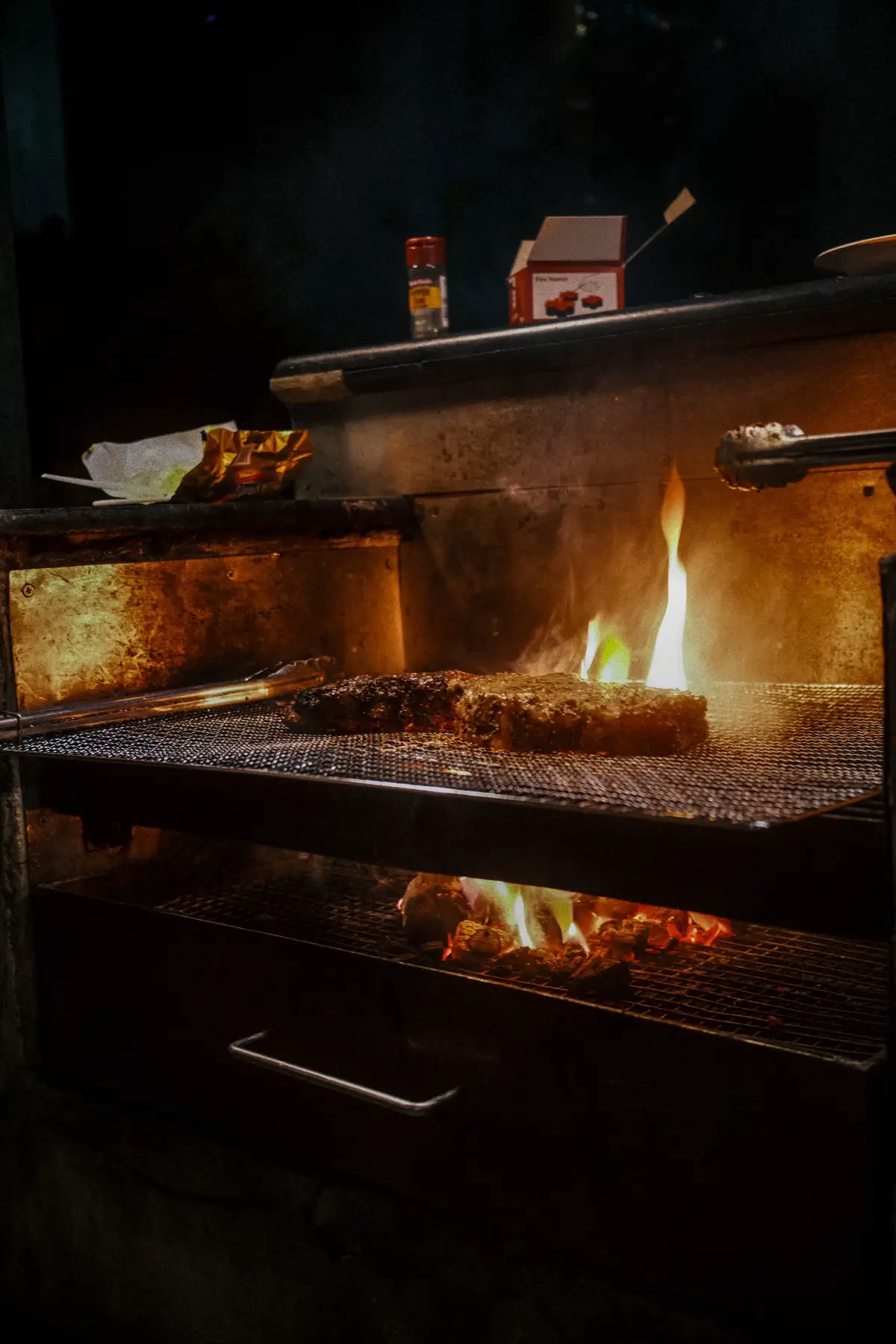 Barbeque night  📷: Fujifilm X-E4  #barbeque #bbq #Singapore #friends #fujifilm #fujifilmxe4 #lightroom 