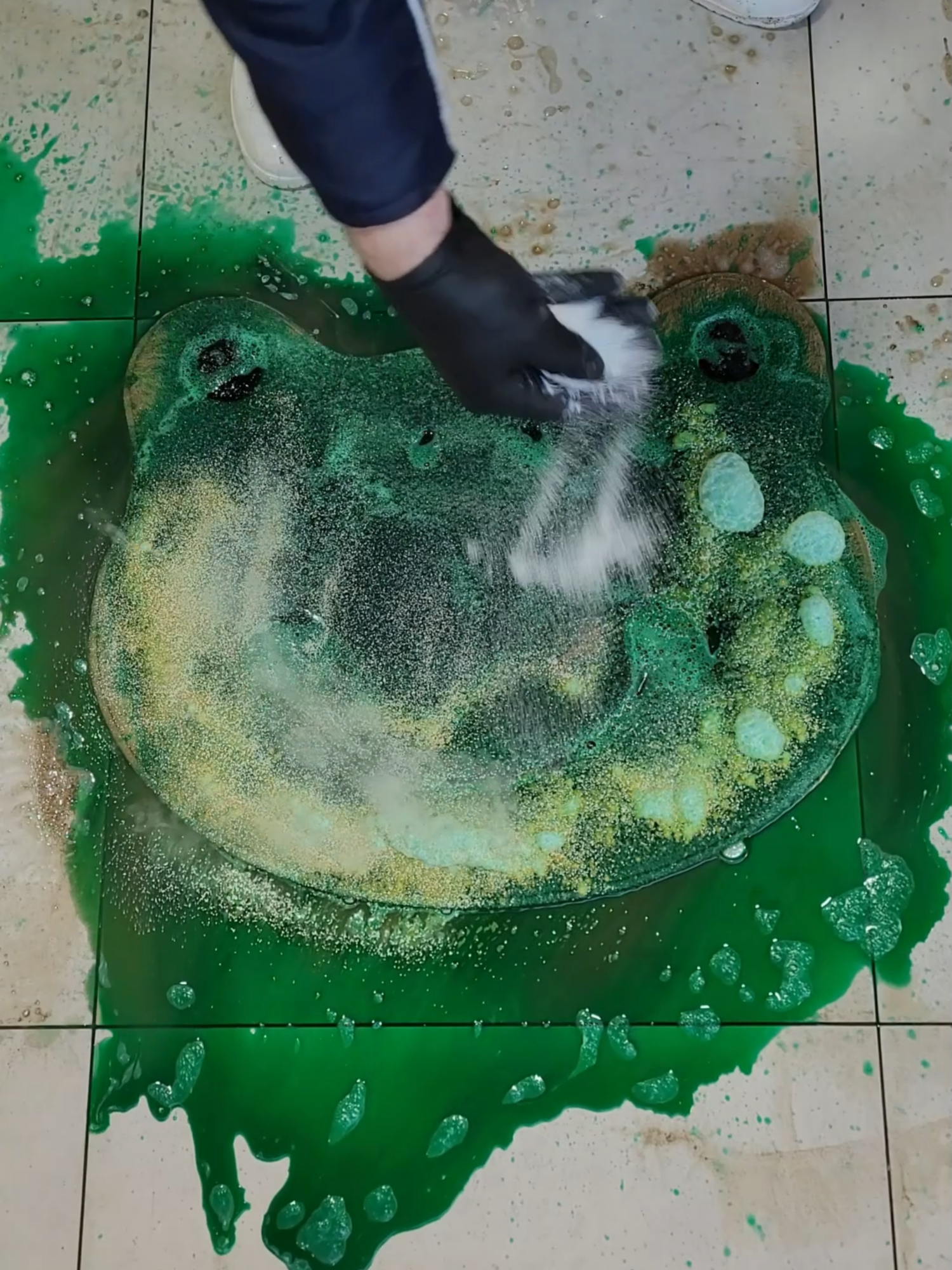 New method V horrible dirty carpet cleaning - ASMR RUG CLEANING#asmrsounds #asmr #cleaning