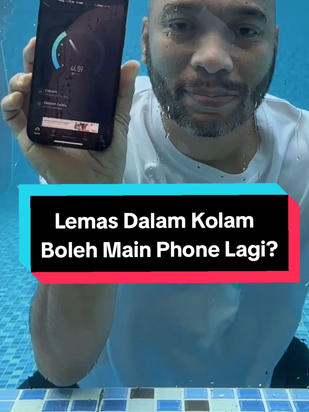 Dalam air pun internet laju guna simkad ni. Murah pulak tu.  #fypmalaysia #kolam #TikTokShop 