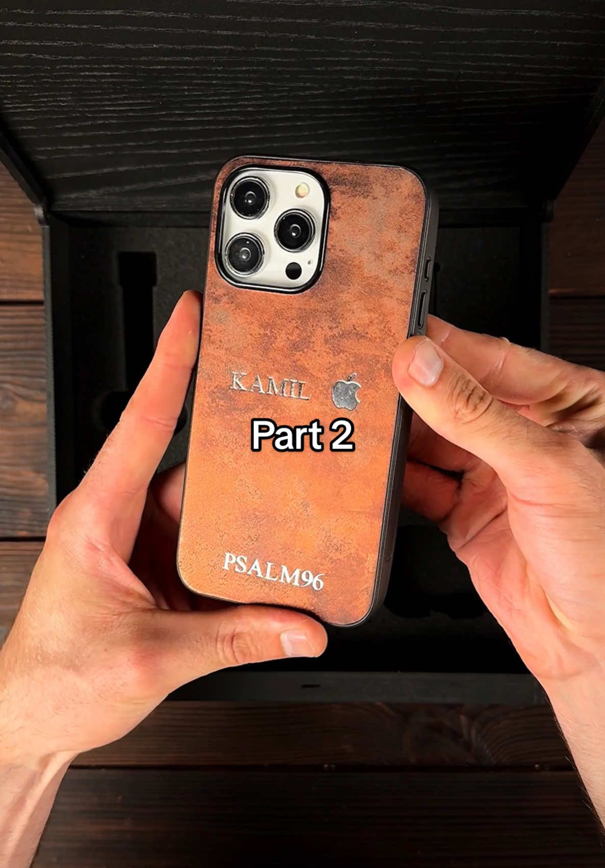 Handcrafted leather set for iPhone, Apple Watch and AirPods. #leathercraft #gift 