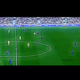 مروغات ليونيل ميسي عام 2006😱🔥 #مروغات_خرافية  #تيم_كرة_القدم💎  #اهداف_خورافيه  #تيم_مصمين_المستديره💎  #تيم_ملوك_العالم  #دوري_ابطال_اوروبا  #كرة_القدم_عشق_لا_ينتهي⚽👑 