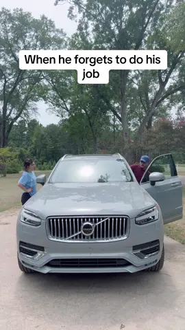 He only had ONE job to do… #fy #couple #funny 