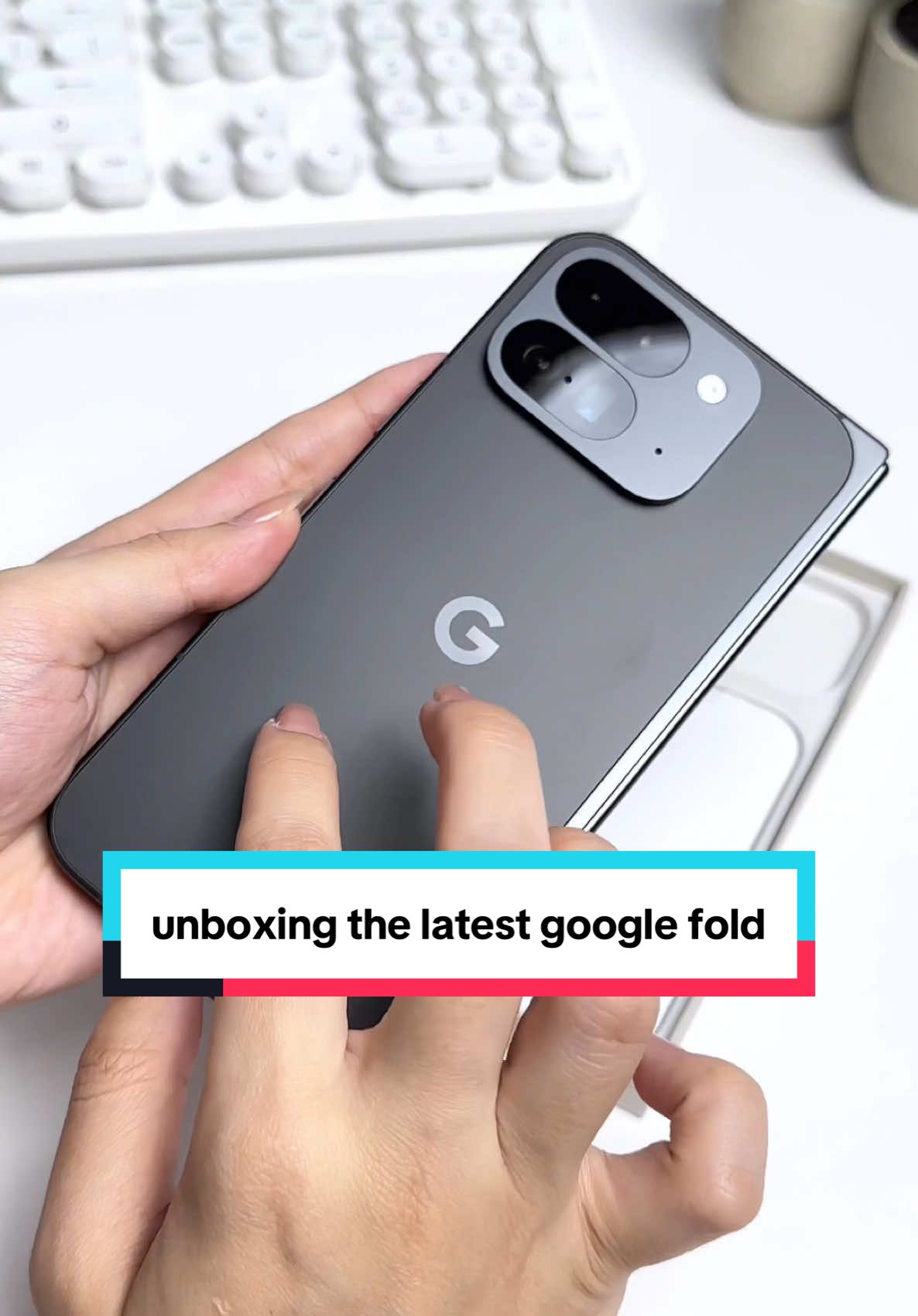 unboxing our last google phone of the year 😢 #pixel #foldable #unboxing #asmr 