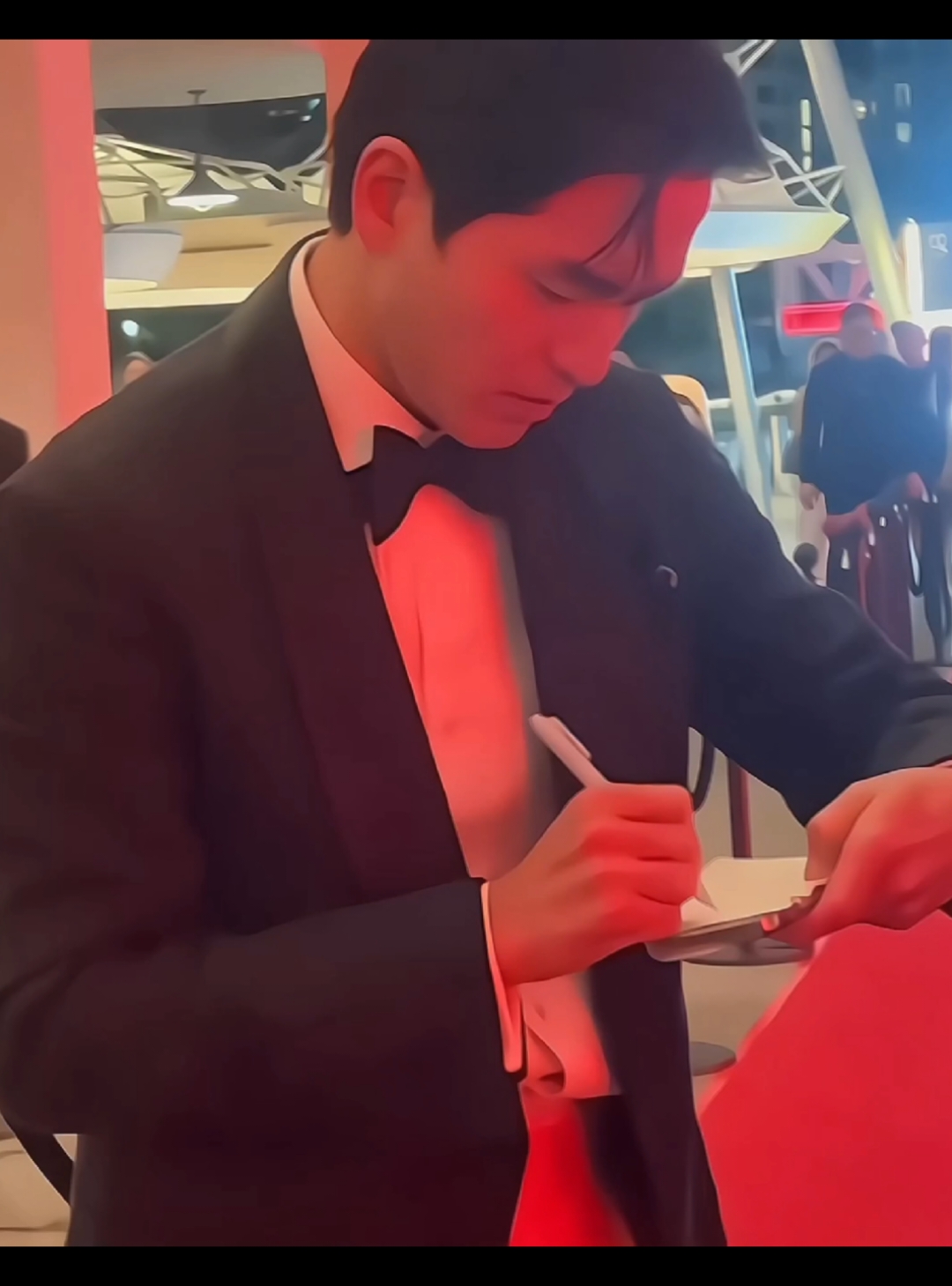 HIS ACCENT BROO OMGGG😫😫 ~ #leejinwook #leejinuk #LEEJINWOOK #sweethome3 #xzybca #fyp #foryoupage #fypviral #SWEETHOME #sweethome #fypviral 