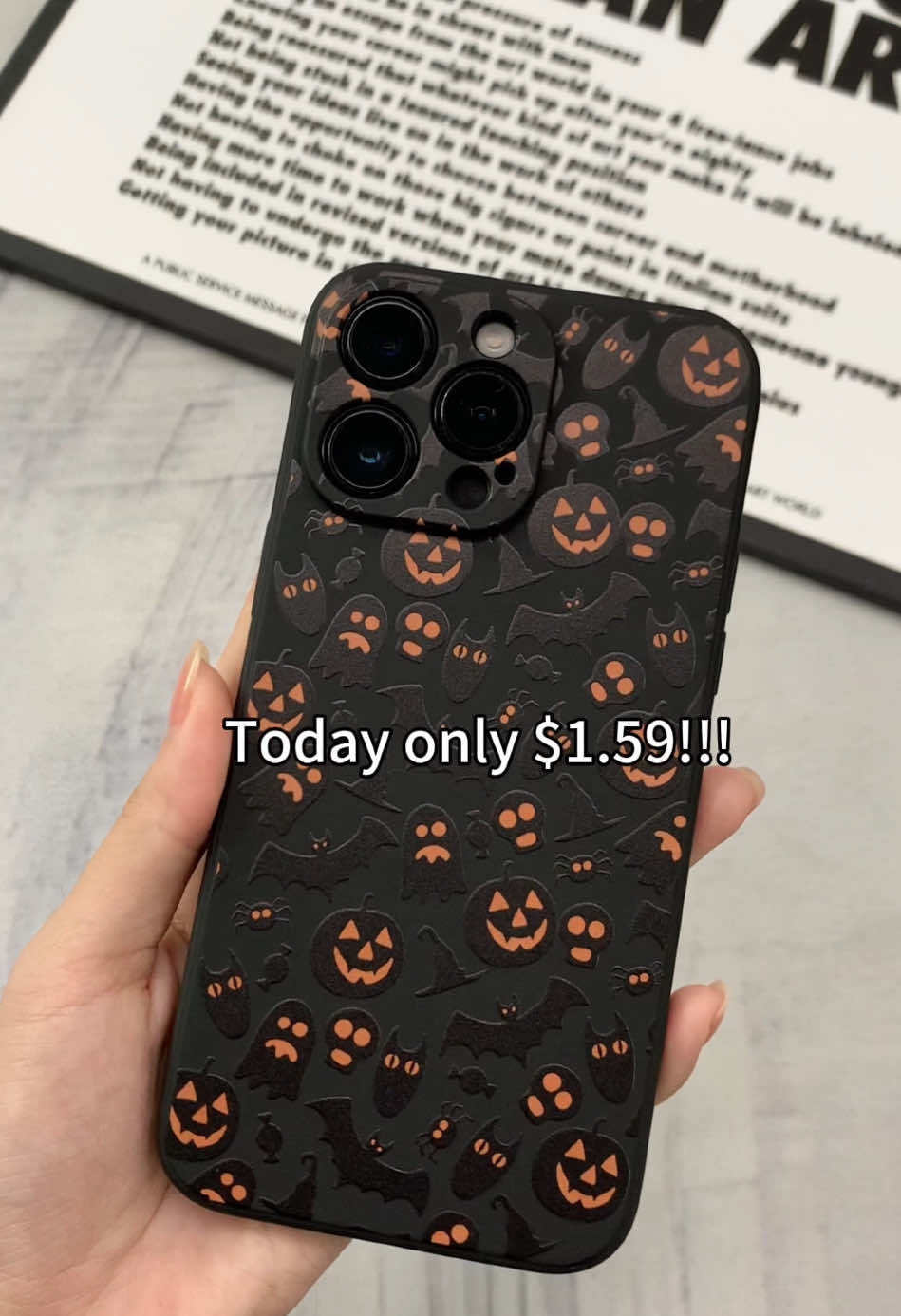 So cool!!!🎃🎃👻 #TikTokMadeMeBuylt #foryou #laborday #halloween2024 #fypシ゚viral #halloween #phonecase #tiktokshopbacktoschool