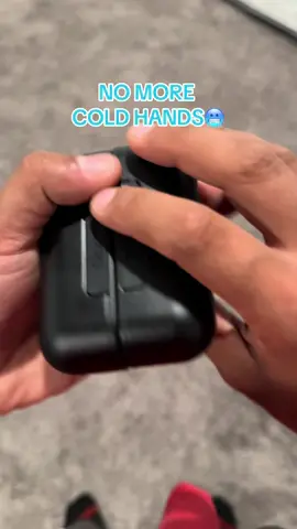 I love new TikTok tech, these hand warmers are gonna come in clutch for the colder weather🥶🙌 #handwarmer #fall #fyp #fypage #fypシ゚viral #fypツ #fyppppppppppppppppppppppp 