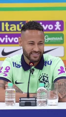Press conference🤣🤣 #neymar #neymarjr #tiktok #football #fyp #Soccer 