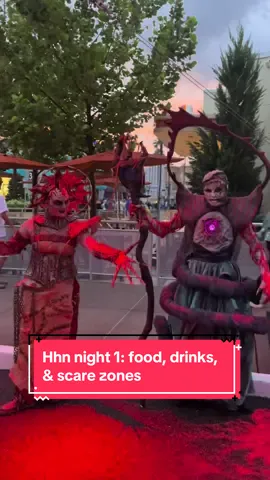 Why not throw all your hhn clips together and make a mini vlog for memories? I think so! #hhn #halloweenhorrornights #minivlog #dayinmylife #orlandoflorida #Vlog #orlandofoodie #hhnorlando 