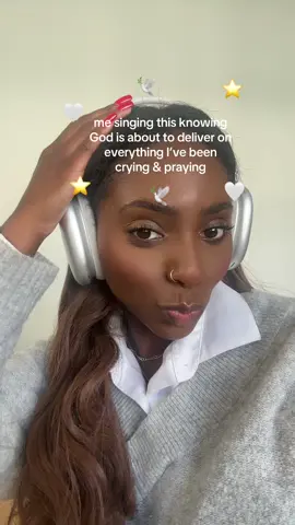 everything in divine timing. hes been working behind the scenes for me 🤞🏾 #prayerworks #God #newjob 