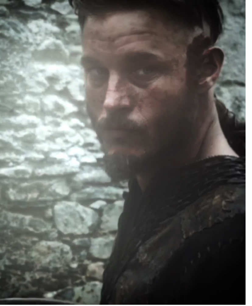 Present* 😴 #ragnarlothbrok #ragnarlothbrokedit #ragnarlothbrook #vikingsedit #vikingseries #tvshow 