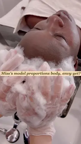 Chinese herbs head therapy spa #relax #relieve #massage #dandrufftreatment #scalpcare #headspa #washhair #foryou #spa #asmr #treatments #relievepressure #asleep #relaxingasmr #headmassage #therapy #sleep 