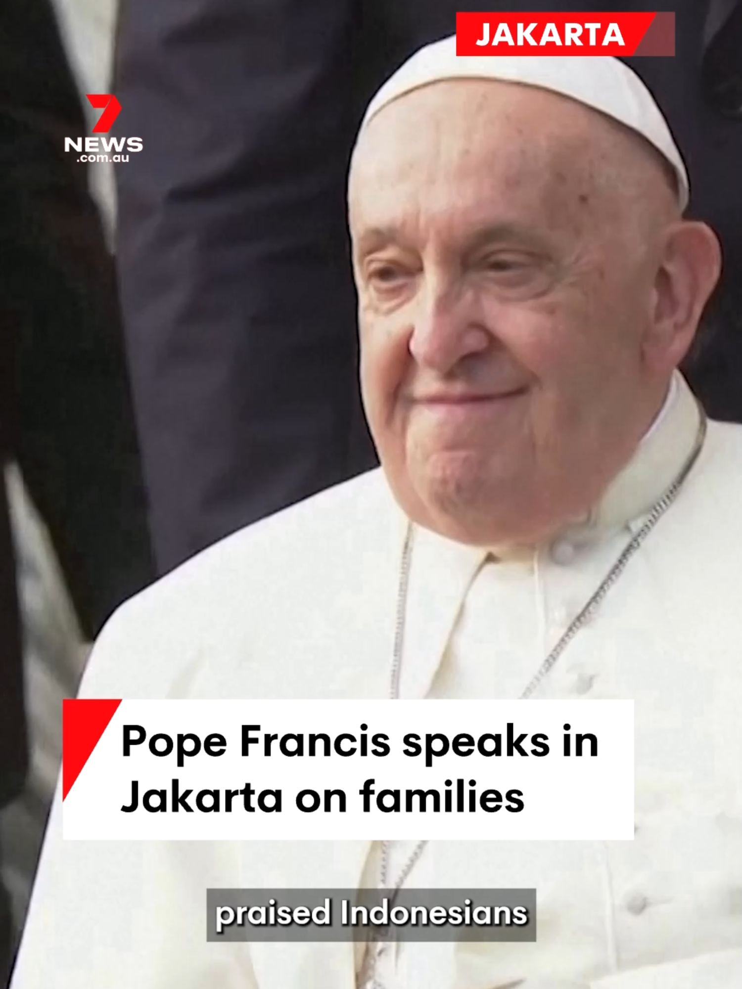 Pope Francis has praised Indonesians for their large families during a visit to Jakarta. The pontiff calling out families who choose pets over having children. #pope #popefrancis #pontiff #jakarta #indonesia #7NEWS