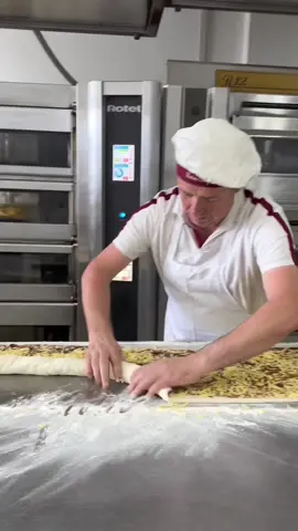 All day, every day 🧑‍🍳🍞 #bakersdelight #breadtok #trend #bakery #bakersoftiktok #foryou #treat #cheesymite #bakingvideo #bread #fyp #satisfying 
