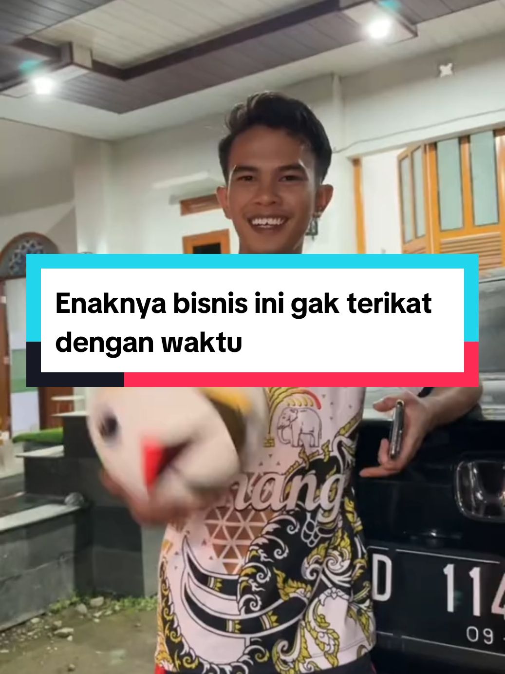 BACA CAPTION ‼️ . . Mau tau cara bisnisnya ? Silahkan WA admin klik link di bio👉 #daniabdulgani #real #fyp  #masyaallahtabarakkallah #bisnissyariah #bisnisonline #peluangusaha #lunashutang #bisnisantiriba #bisnisrumahan #reals #viralditiktok 