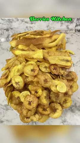 How to make the perfect plantain chips. Learn different cutting techniques. #plantain #plantainchips #chips #Recipe #homemadeplantainchips #frying #cooking #baking #tiktok #viral #trending 