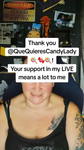 QueQuieresCandyLady🍭🍬🍭, thank you for the incredible support in my LIVE! I will keep creating better LIVE content! @QueQuieresCandyLady🍭🍬🍭 #livegift #djglasses #papercrane 