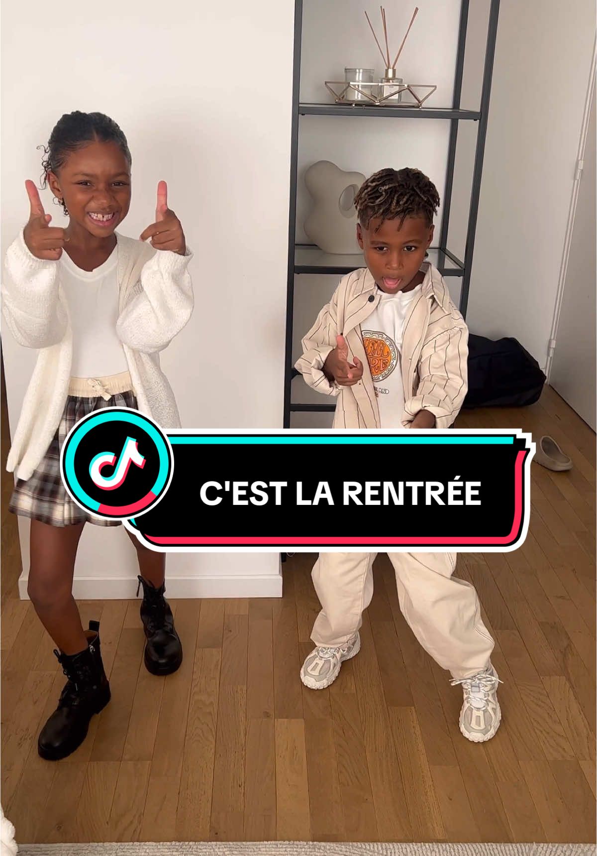 Rdv Dimanche pour la vidéo préparation de la rentrée et la première rentrée scolaire de mes enfants 🙏🏾 Vous l'aurez compris nous n'allons pas déménager cette année avec mon chéri et les enfants on a pris la décision de rester à Paris cette année, décision difficile, mais le déménagement compliquer, logement très compliqué, kais voulait faire sa rentrée en 6 EME avec ses potes il était déjà inscrit au foot du coup voilà y'a pleins d'autres choses qui nous on fait comprendre que c'était le mieux à faire ... C'est déjà dur et sa sera pas facile mais on y arrivera et le sud c'est pas si loin 🙏🏾 du coup j'y vais et il vient quand il peut ! Je tenais aussi à vous remercier tout les messages, pour mon homme, pour nous ! Y'a trop de bienveillance ici 🙏🏾 Love ❤️ #rentree #rentreescolaire #school