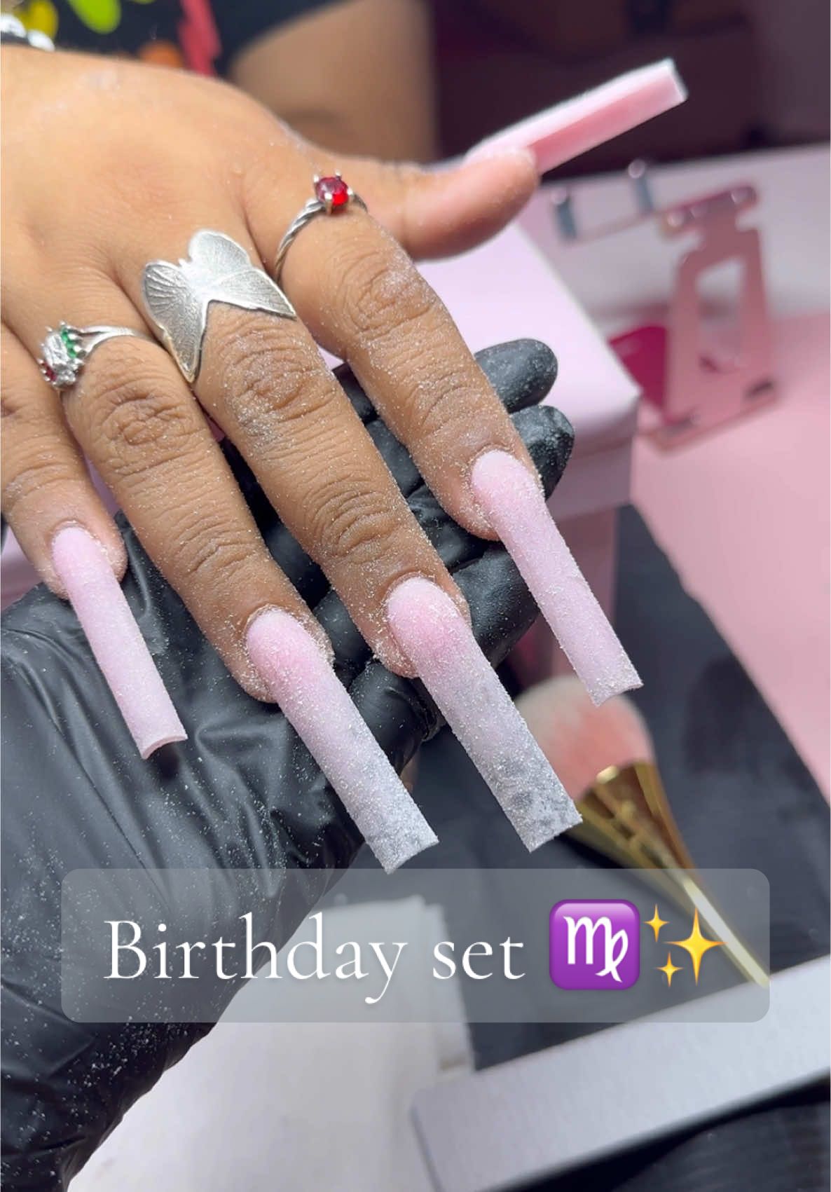 Virgo baddiee szn ♍️✨ #nails #memphisnails #memphisnailtech #blingnails #naildesign #nailinspo #virgo♍️ #birthdaynails 