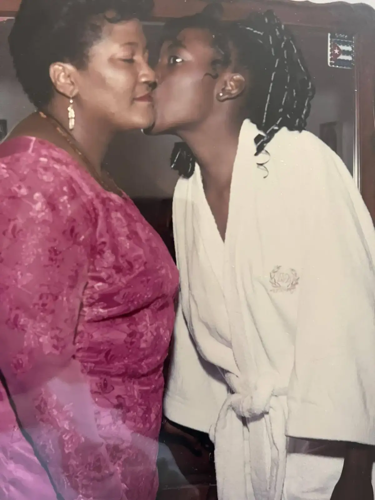 30 years ago. Just me and my mama.  She surprised me with  a  quinceañera and this was a special moment for us both. Rest in Peace mama.  #thankyou  #mom #quinces 