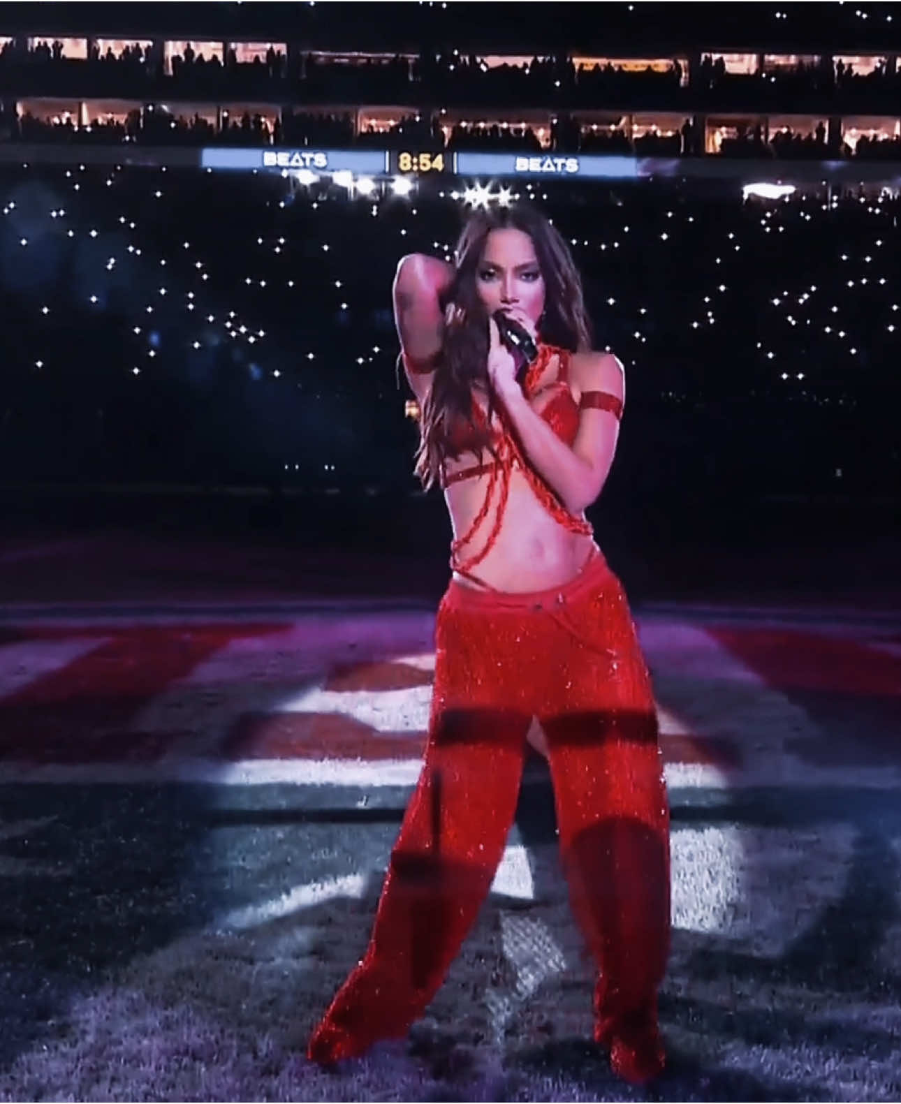 MÃE!  #anitta #nfl #nflbrasil 