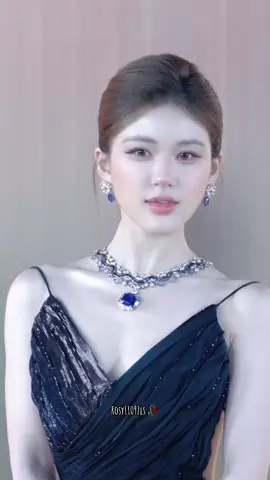 สวย หรู แพง มงลง 👸🏻 #赵露思 #จ้าวลู่ซือ #ZhaoLusi #Rosyzhao #trieulotu #조로사 #ZhaolusixBVLGARI2024 