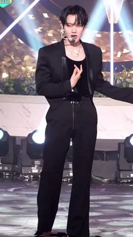 baekhyun pineapple slice fancam #baekhyun #exo #kpopfyp 