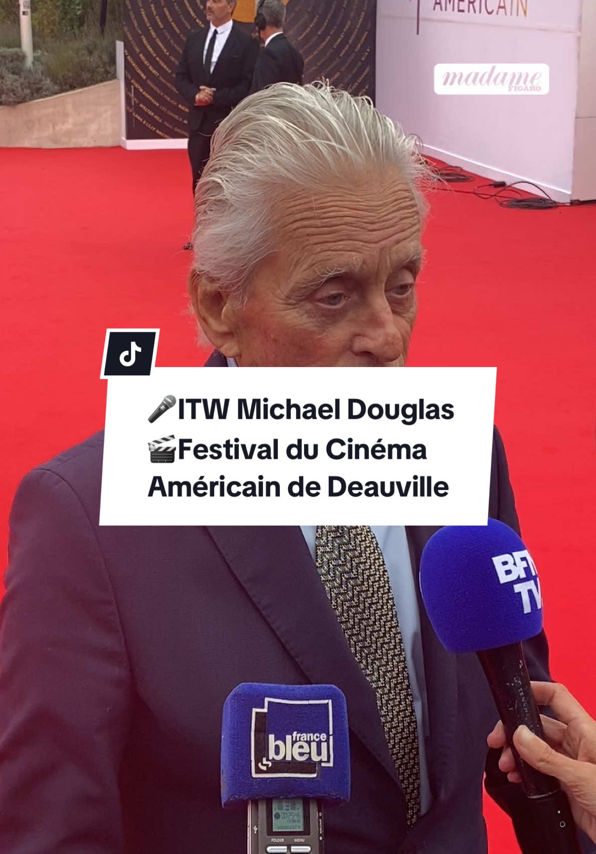 #michaeldouglas répond à quelques questions au Festival du Cinéma Américain de #deauville  #filmtok #filmfestival #itw #interview 