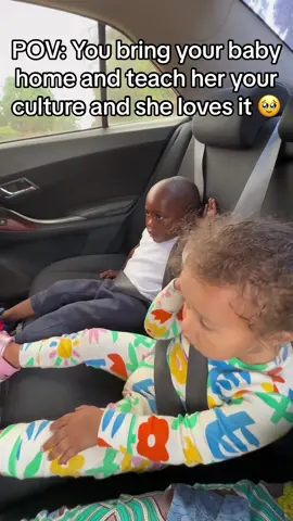 It makes me so happy that shes had the time of her life here ☺️ Truly love raising our babies in both cultures #ankara #african #africanculture #culture 