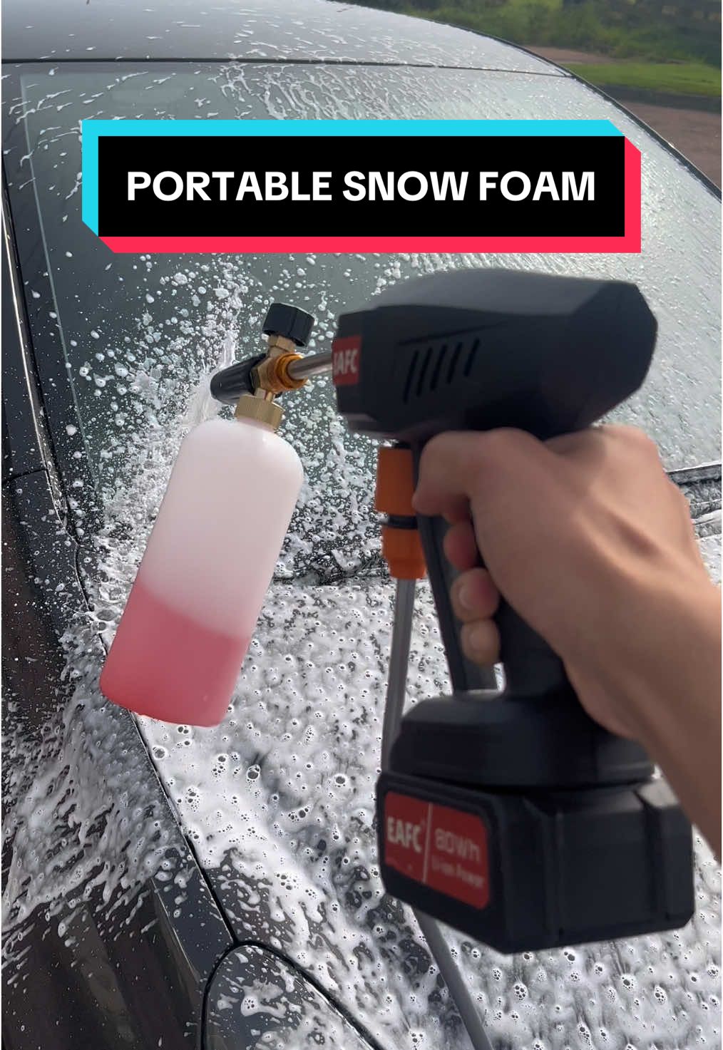 Replying to @Notification Foams pretty decent for what it is. Great for taking away on a trip 👍 #jetwash #portable #carwashing #pressurewashing #tiktokshop #spotlight 