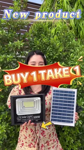 The new solar lamp can be adjusted in three colours#solarlight #Outdoors #shopping #99 #tiktok 