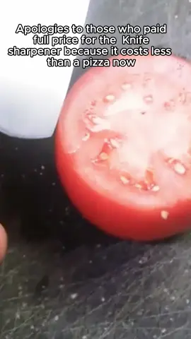Cut vegetables and meat easily#knifesharpening #knifesharpener #food #safeknife #viral #giftideas #foryou #spotlight #fyp #kitchen #KitchenHacks #kitchengadgets