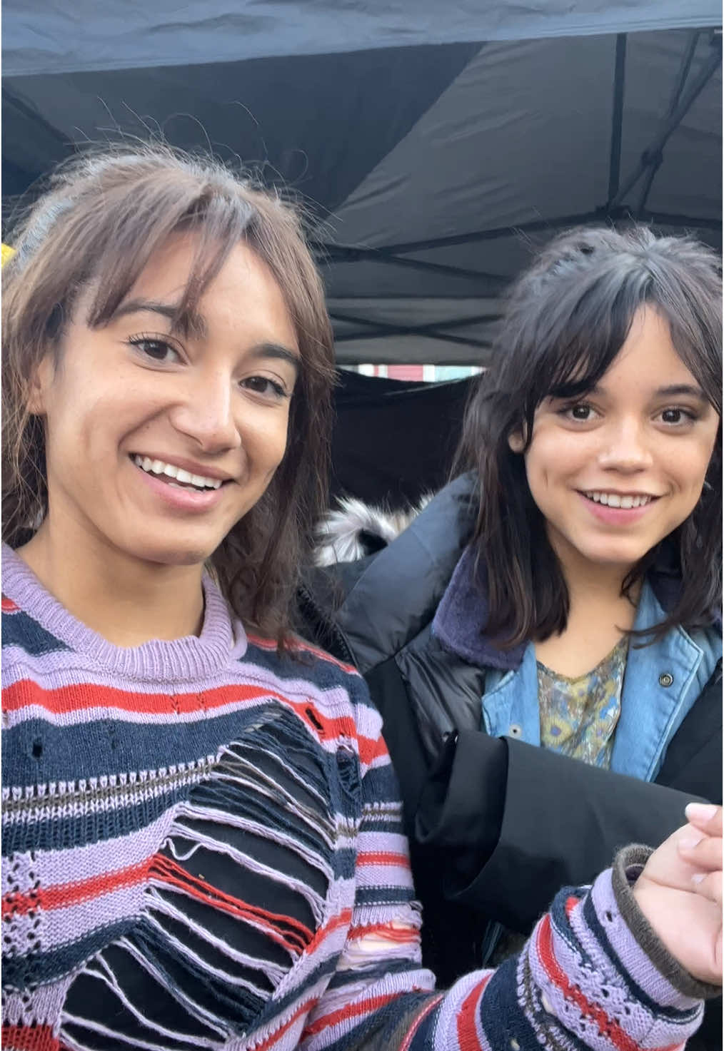 WE DID IT! 😈🪲💫 Jenna is such a sweetheart, getting to double her on Beetlejuice Beetlejuice was an honor. Caught a clip of tim burton showing off playback of our stunt gags to the cast because he was so excited! 🥹 #jennaortega #beetlejuice #TimBurton #stuntdouble #stuntperformer #stunts #beetlejuicebeetlejuice #behindthescenes @Beetlejuice @Warner Bros. Movies 