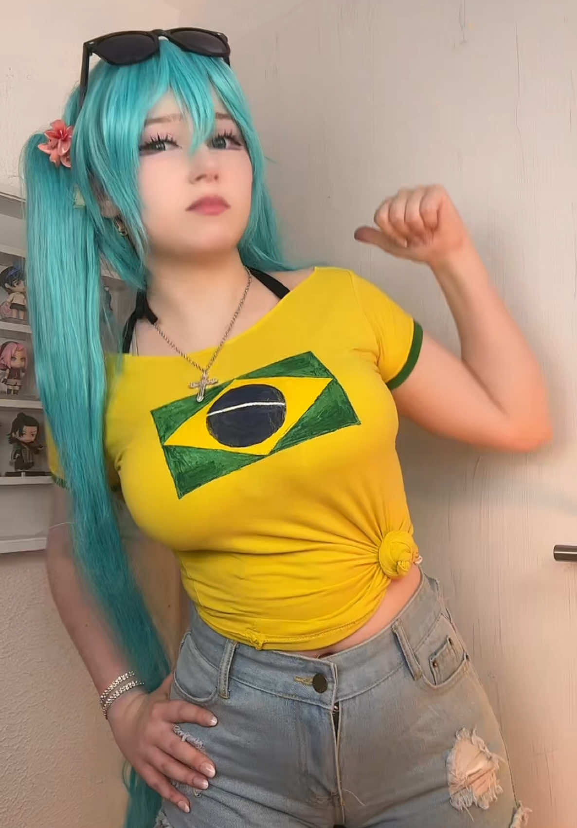 more brazil miku 🇧🇷🇧🇷 #brazilmiku #hatsunemikucosplay #vocaloid #hatsunemiku 