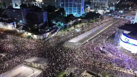 Tonight, more than 750,000 Israelis, are on the streets of israel calling for the immediate release of all hostages and the immediate impeachment of @Netanyahu and his messianic corrupted government. This is the largest protest in the history of Israel. #BringThemHome #EndTheWar #protest  #History  #israel 