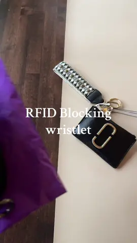 Be cute + Rfid protected 🫶 #iriswallet #RFID #rfidwallet #wristlet #foryou  #wallet #TikTokShop #tiktokshopfinds #tiktokshopping #purse #wallets Rfid blocker wallet rfid aluminum alloy wallet rfid blocker sleeve rfid blocker card holder rfid blocker cards rfid blocker wallet card wallet for women with rfid blocker