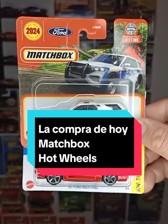 La compra de hoy  @NMP @YoniWheels @coches.collector.p @revenant @AcriWheels @alan_brito @TuYYoPaqueMas  @Amunt.Customs @Carlos Zafra @Jose Manuel Garcia #hotwheelspremium #convertible #matchboxcollector #matchbox #matchboxcars #burago #welly #jada #maisto #kaidohouse #maistocars #minigtcollector #minigt #rastro #mercadillo #hotwheelscollector #collector #cars #coches #ford #fordmustang 