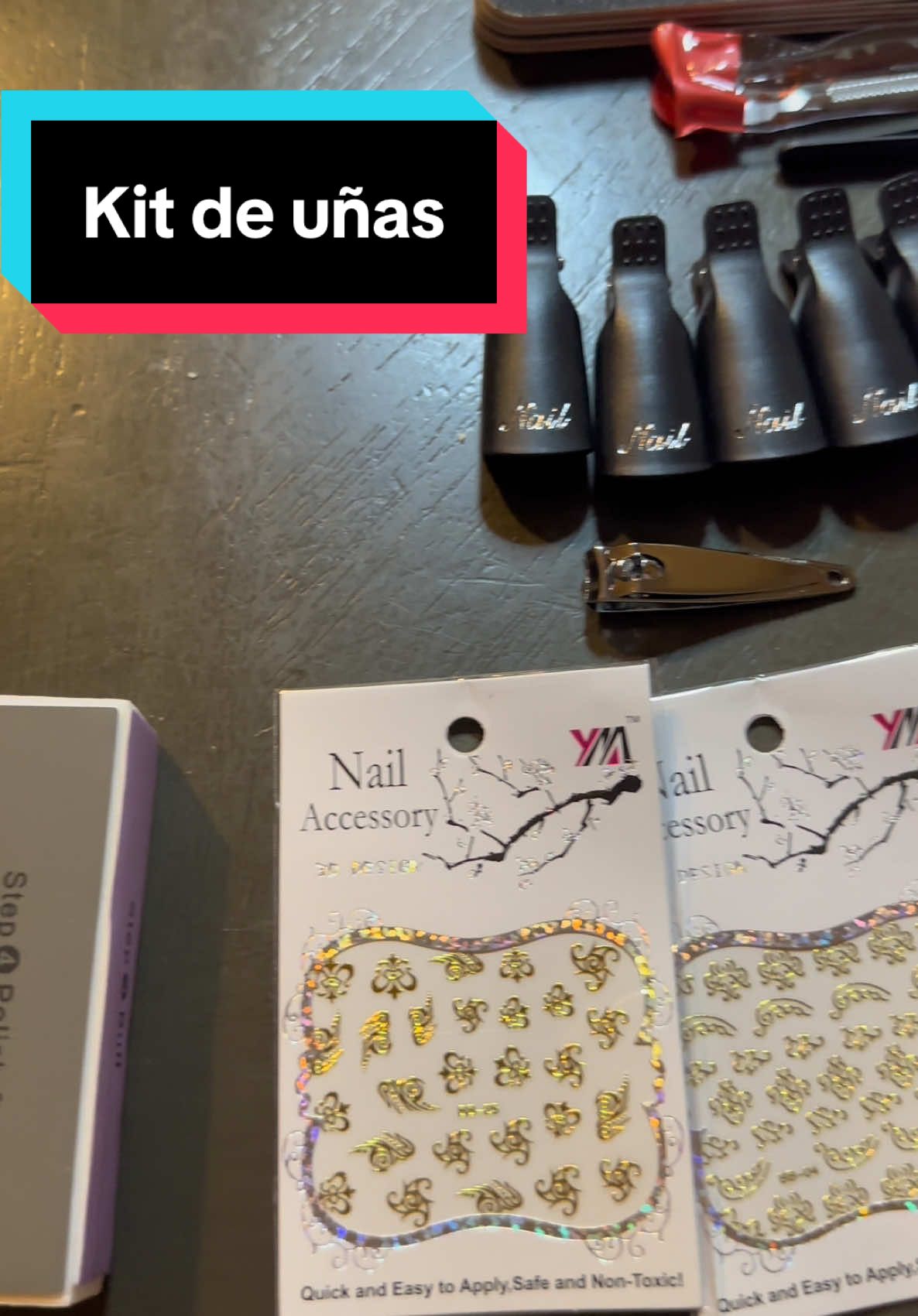 #uñas #kit #colores #esmaltes #diseños #uñasbonitas #frenchtipnails #gel 