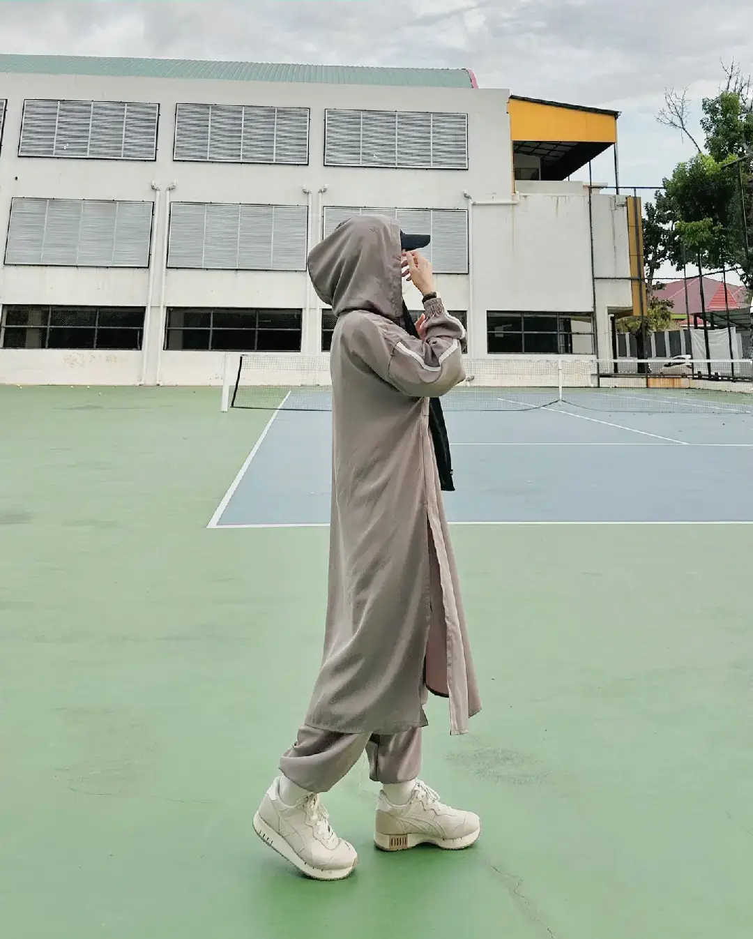 outfit olahraga muslimah yang nyaman & syar’i! #sportyoutfit  #outfitolahraga  #outfitolahragamuslimah  #hijabsporty  #bajuolahraga #olahraga #bajuolahragawanita #Baju Olahraga Wanita Gym Atasa #sporty #fyp #masukberanda #foryou 