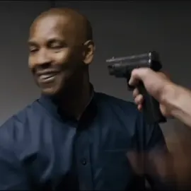 Robert McCall 💀 #TheEqualizer #DenzelWashington #MovieScene 