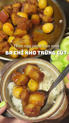 Hết nồi cơm với món ba chỉ kho trứnng cút  #bepnhashu #thitkhotrung #vairal #cooking #ancungtiktok 