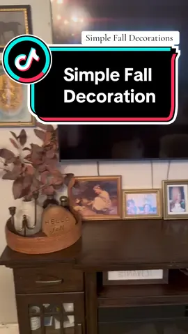 Simple Fall Decoration. Sometimes you've gotta work with what you've got #fall #falldecor #decoration #falldecorating #viral #foryou #fyp #vintage #decor 
