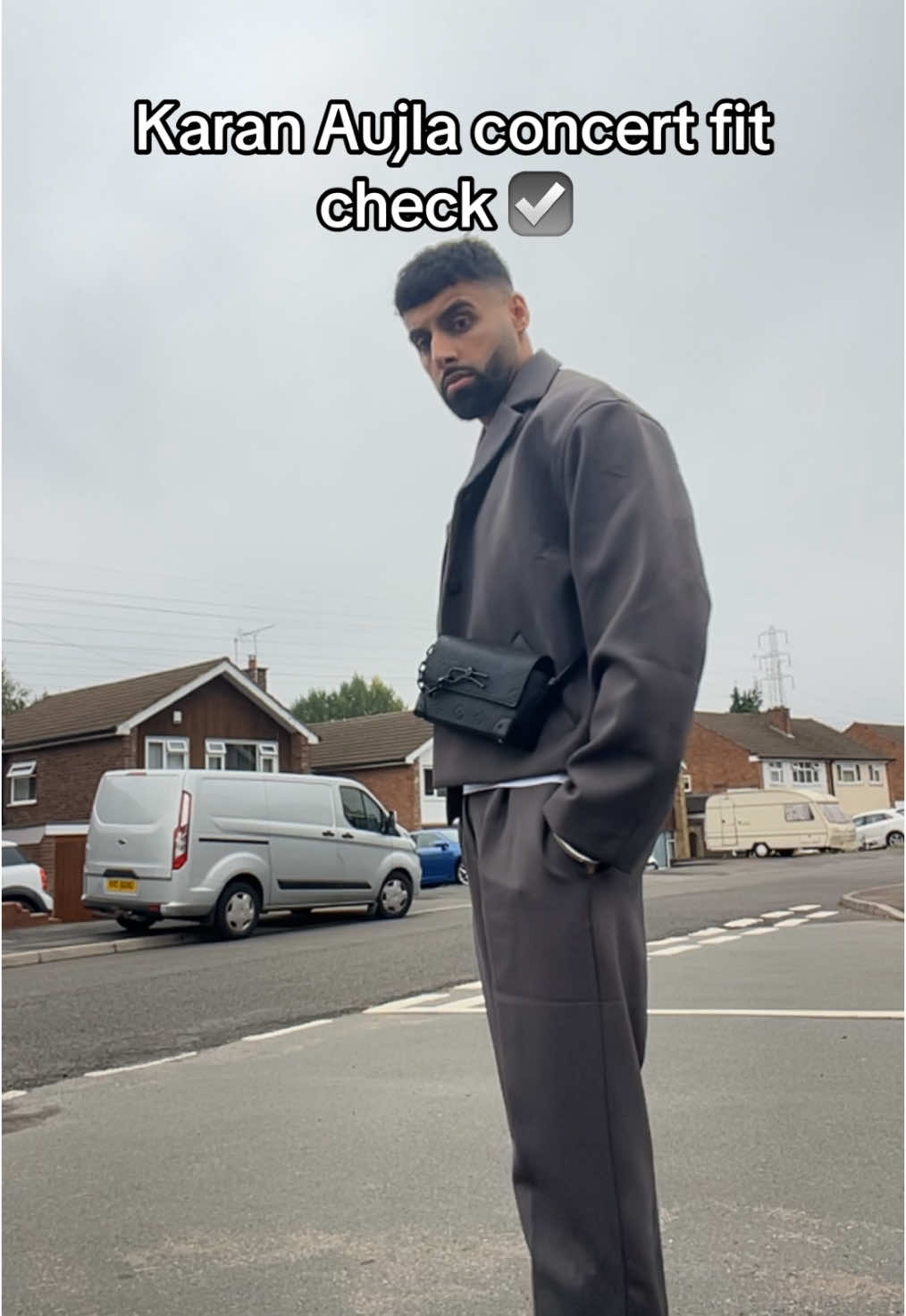 Fit matching the grey skies… NATURALLLYYYY @ApnaJ #browntiktok #brownboy #panjabi #indisingh