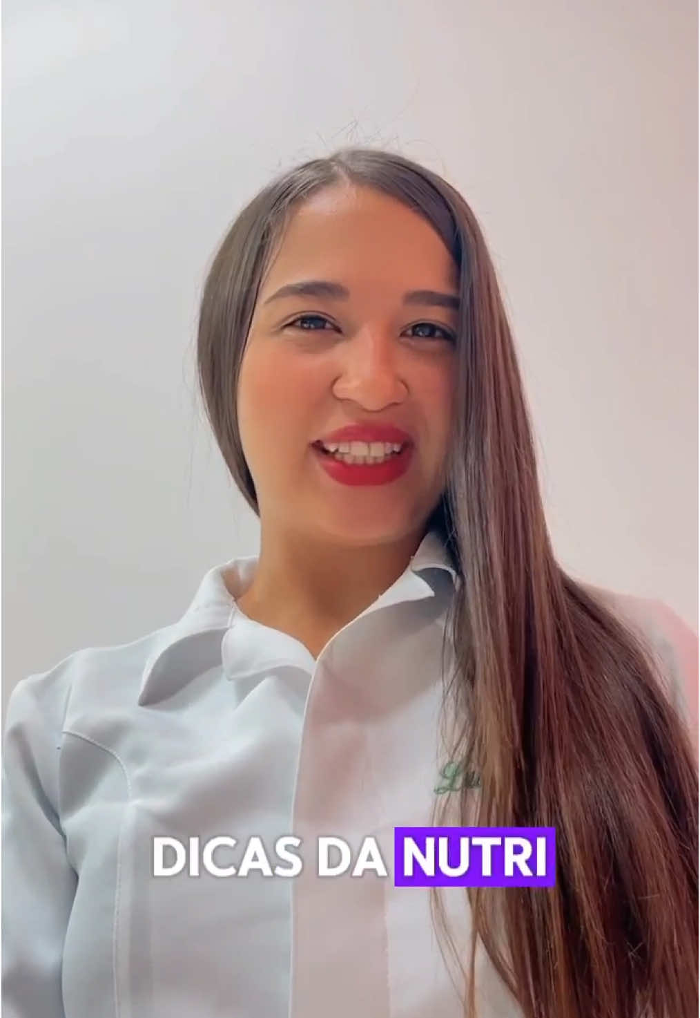 Dicas da Nutri 🔽 Não consegue beber 2L de água? Aumente gradativamente! Não consegue fazer 5 treinos na semana? Faça 3 vezes Não consegue treinar por mais de uma hora? Faça 30 minutos Começe na condição que você está, mas comece! . #dica #nutri #agua #treino