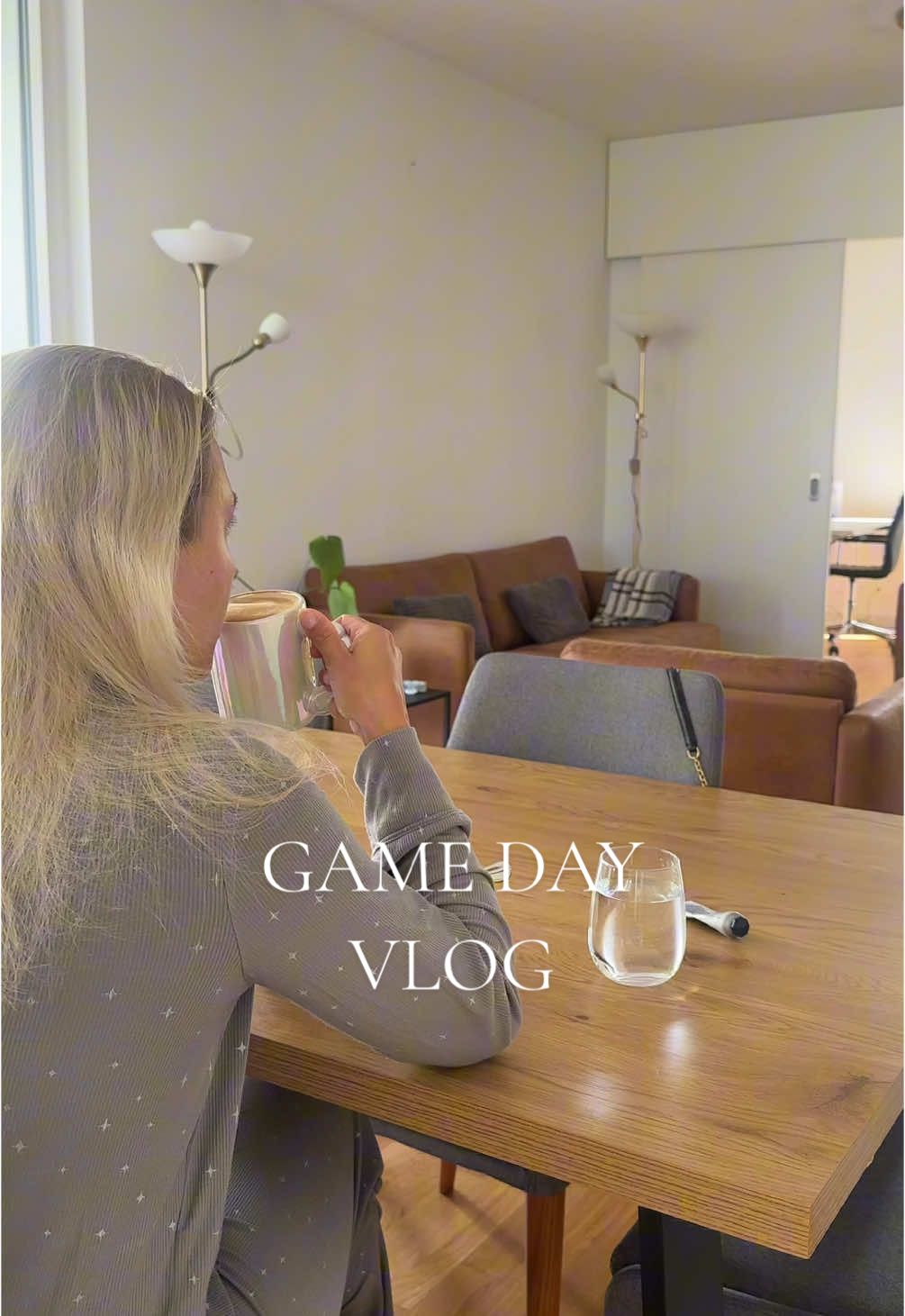 Game day vlog from first home game 🖤 #gamedayvlog #gameday #hockey #hockeylife #hockeywife #lausanne #dayinmylife #diml 