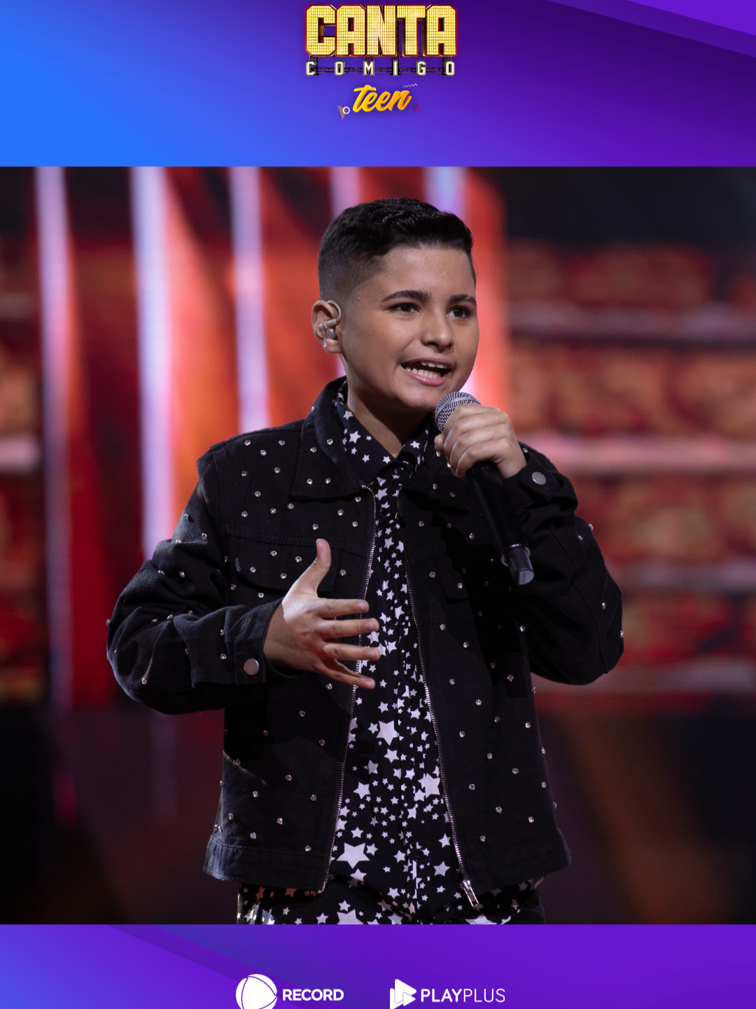 E o sertanejo tomou conta da primeira semifinal! 🤠 Erick Lima, de 12 anos, volta ao palco do #CantaComigoTeen para cantar 'No Dia que Eu Saí de Casa', sucesso de #ZezéDiCamargoELuciano 🎶 Ele conquistou 99 jurados com o seu talento 😊 #TikTokMeFezAssistir