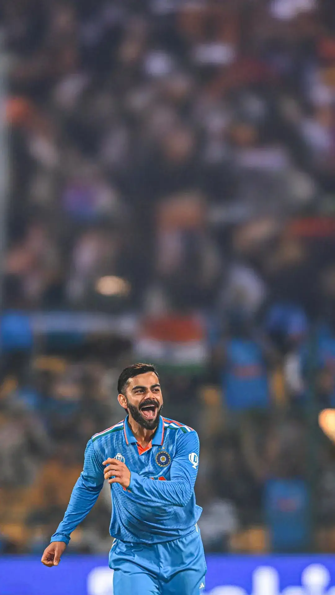 You're the most special person in my life ❤️🫶🏻#fpyシ #kingofworldcricket👑 #viratkohli #loosingsupport🥺💔 #viratian_boy #roshanyadav 