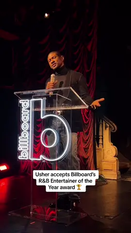 “You live long enough to become the very thing that inspires you: an inspiration to other people.” 🏆🖤 @Usher Raymond accepts the R&B Entertainer of the Year award at the #BillboardNo1s party. #rnb #usher #acceptance #speech #nyc #confessions 
