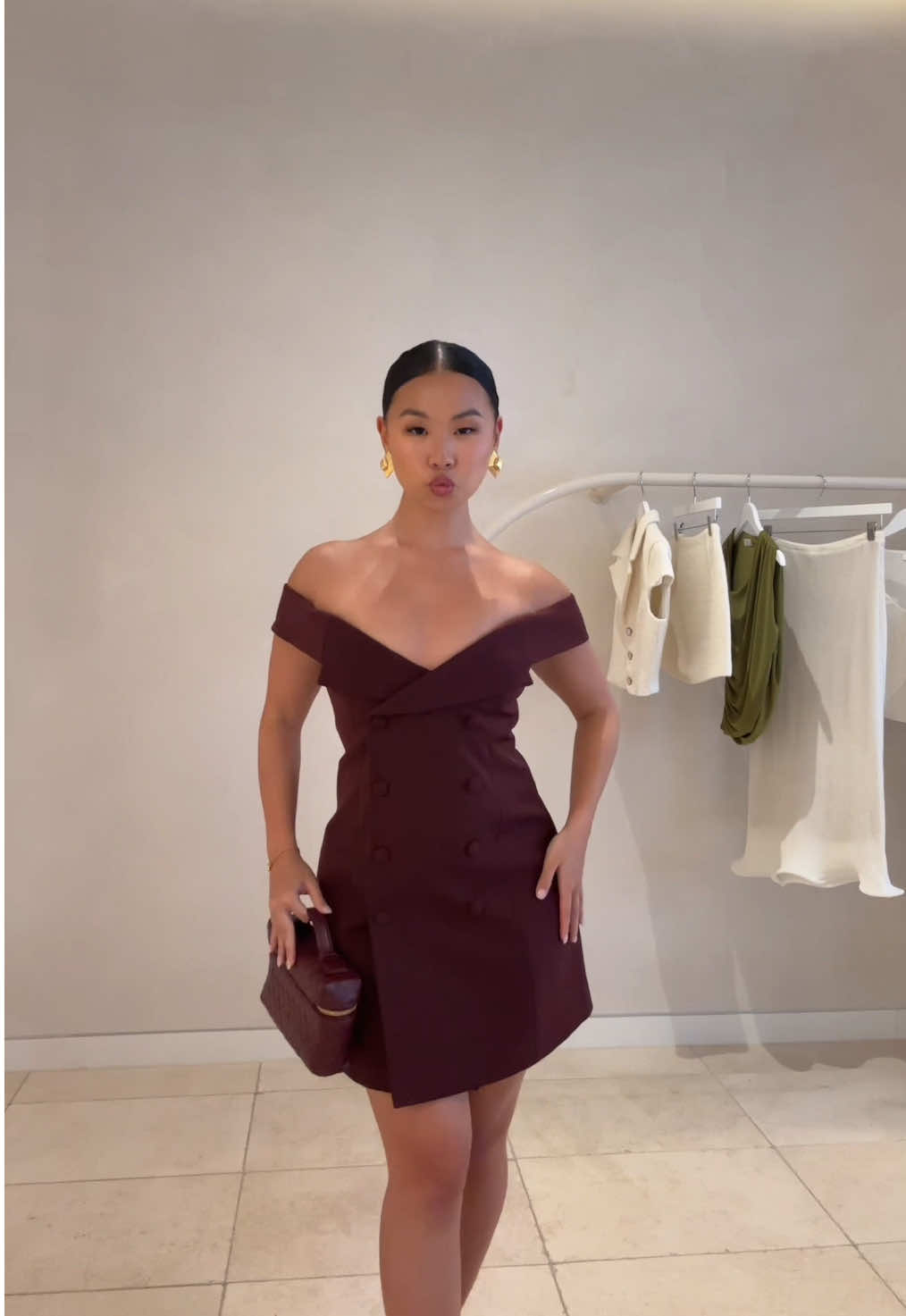For our dress girlies prepare you carts for the NOELLE dress.  Launching as part of Drop 3 of The Archives. #MESHKI #fall #autumn #outfitcheck #minidress #musthave 