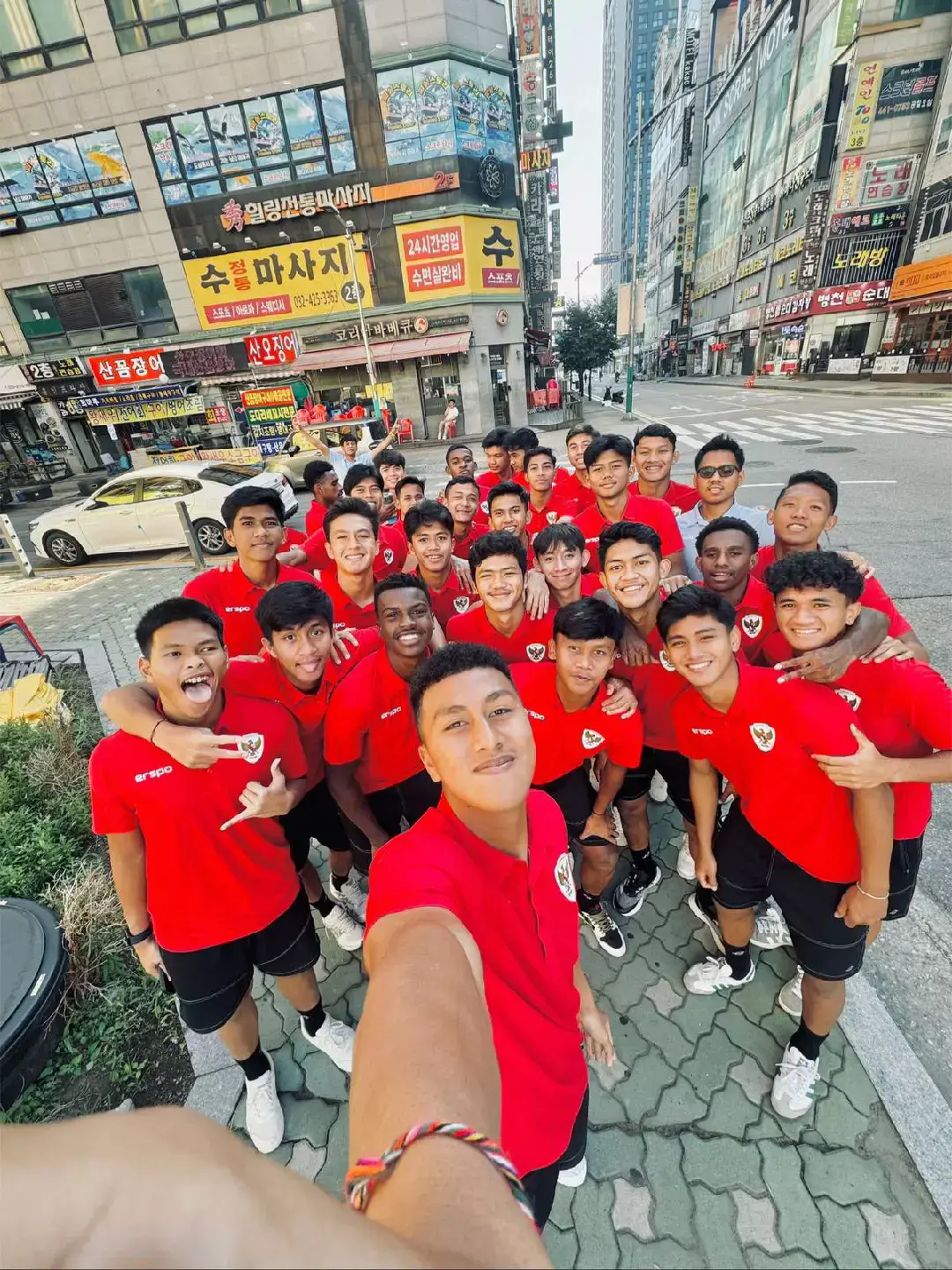 #timnasindonesia #fyp #beranda #timnasu20 #football #fypシ゚viral #welberjardim #yayat #jensraven #kadekarelpriyatna #donytri #timgeypens #jidabin #mampir #fypdongggggggg 
