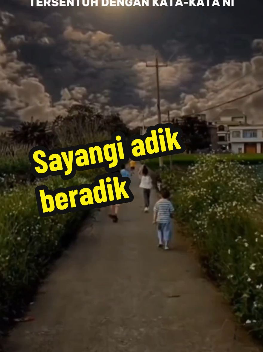 Sayangi adik beradik sementara masih ada  #adikberadik  #sayangiadikberadik  #kasihsayang 